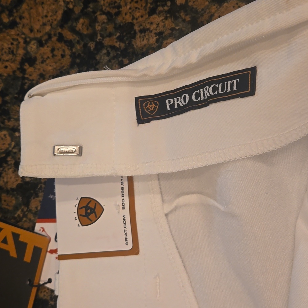 Ariat Pro breeches 24Long - Picture 8 of 8